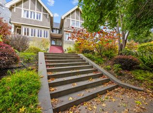 557 El Dorado Ave, Oakland, CA 94611