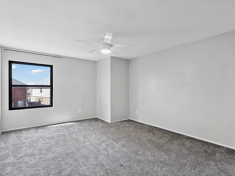 5304 Los Altos Rd — Photo 18