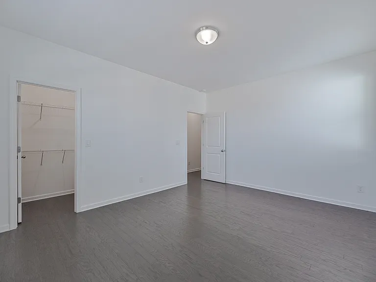 3928 Hester St — Photo 36