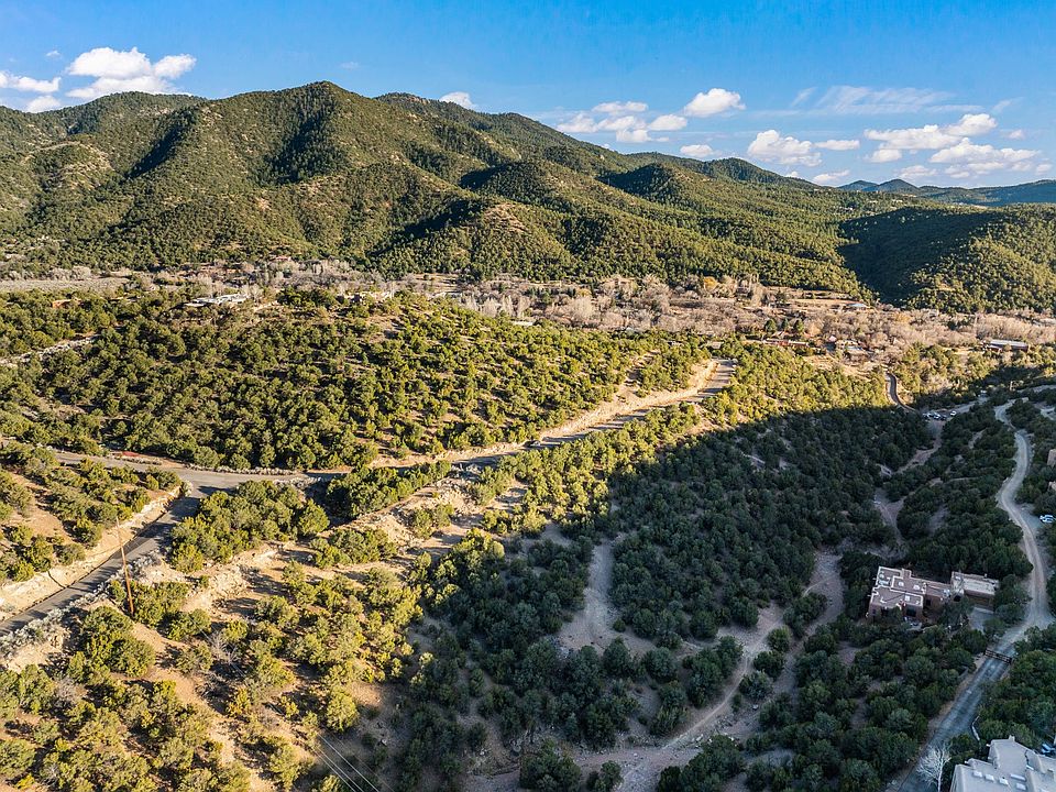1st image of 725 Paseo De Florencio