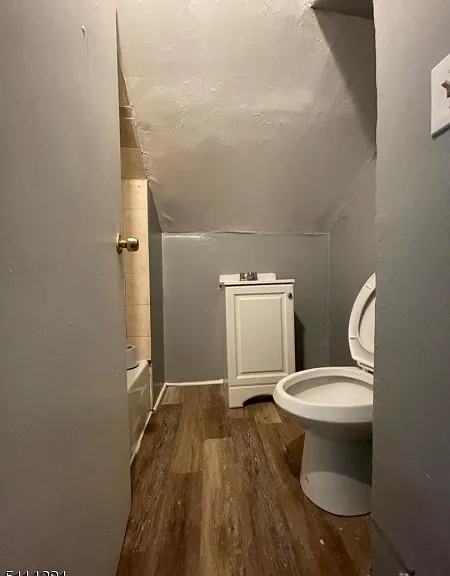 478 River St #1 — Photo 7