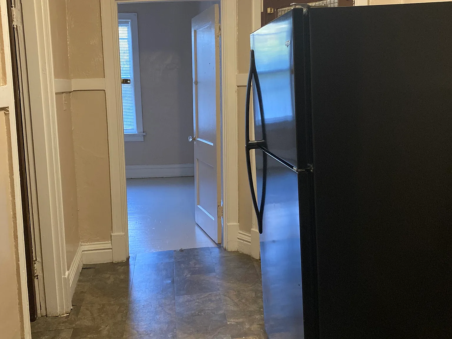 1 bed, 600 sqft, $700 — Photo 3