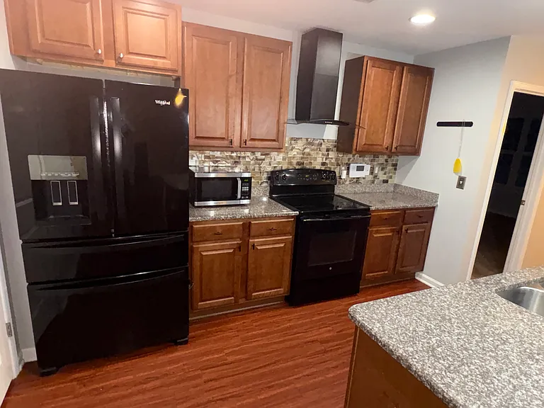 1232 Midtown Village Dr — Photo 21