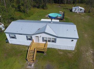 734 Stebel Dr, Wewahitchka, FL 32465