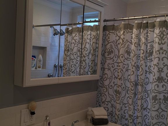 5th image of 31 Coale Ave