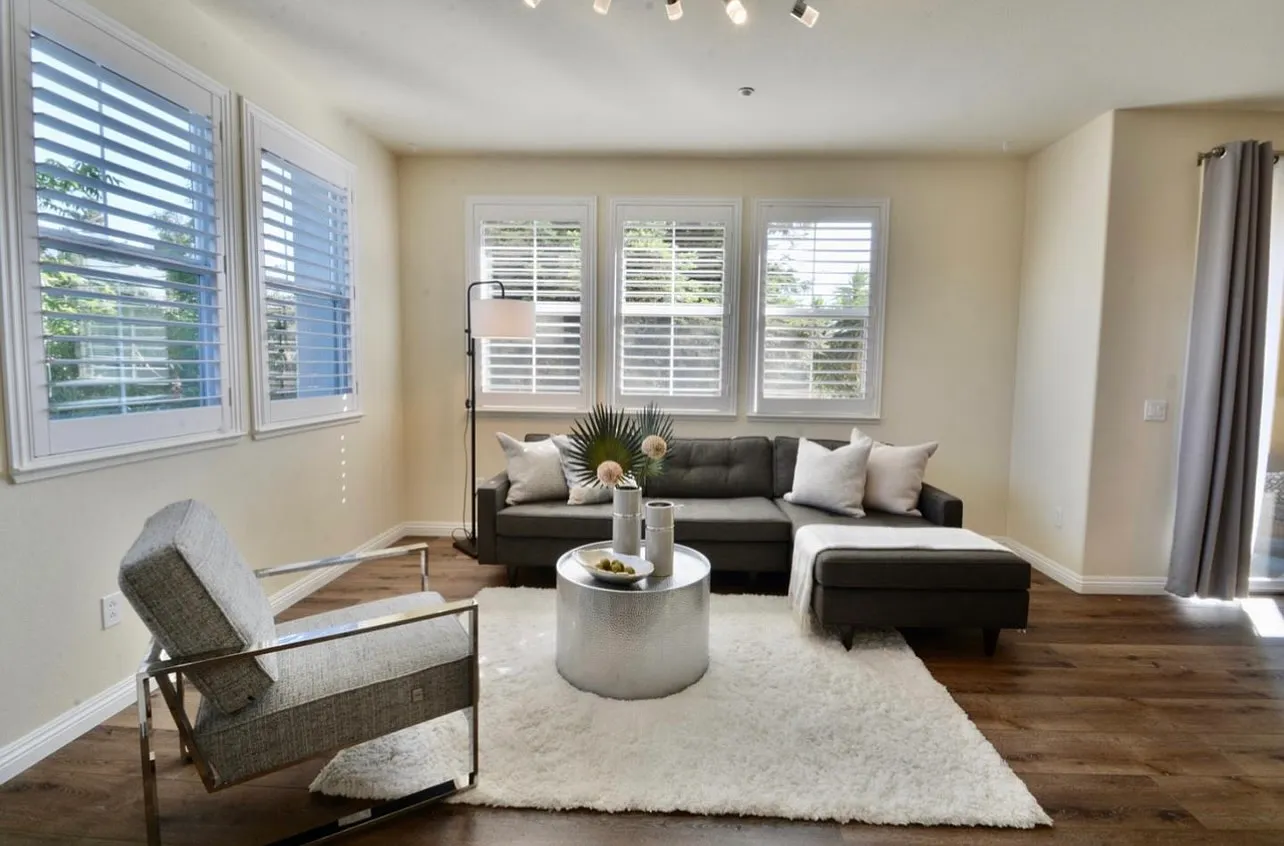 2 bed, 2.5 bath, 1416 sqft, $3,550 — Photo 3