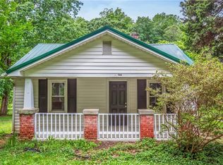 2204 Willard Rd, Winston Salem, NC 27107