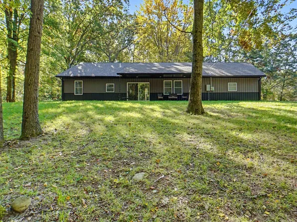 1156 W Country Trl, White Cloud, MI 49349