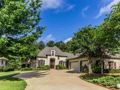 107 Northlake Dr, Madison, MS, 39110