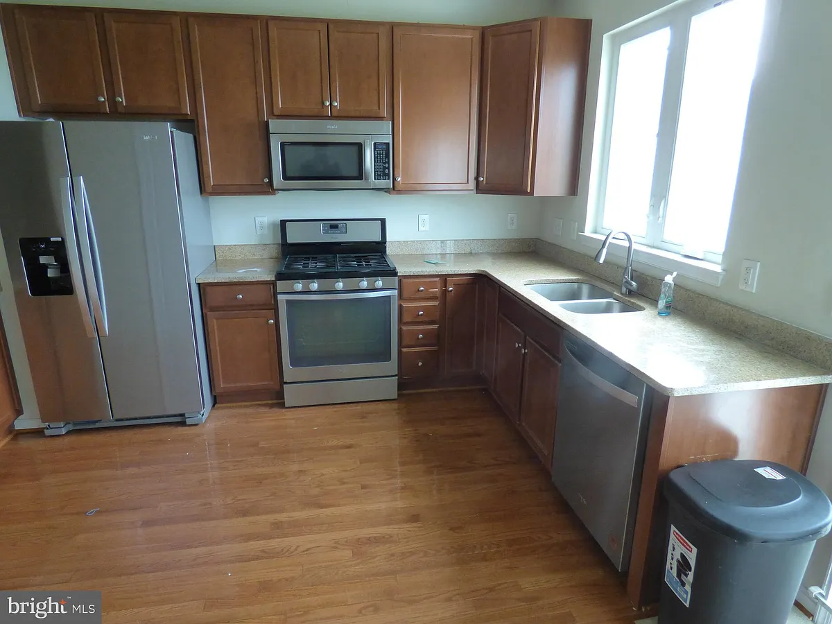 Building Photo - 42638 New Dawn Ter