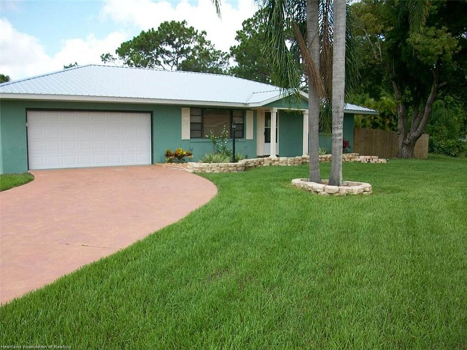 1st image of 1622 Sylvan Cir