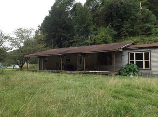 7432 Speight Rd, Virgie, KY 41572