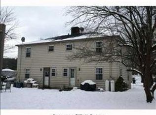 30 Loomis Hts, New Hartford, CT 06057