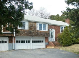 650 S Main St, Bellingham, MA 02019