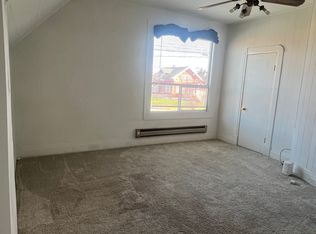 1016 S 48th St, Tacoma, WA