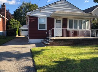 57 Hull Ave, Staten Island, NY 10306