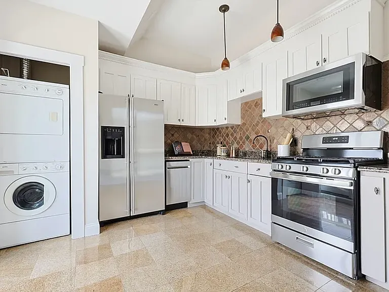51 Sawyer Ave #4 — Photo 3