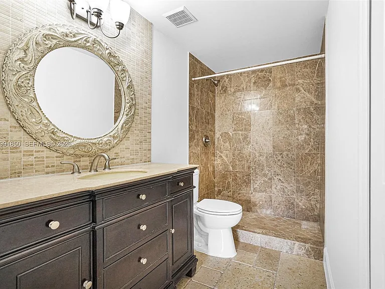 7085 Nova Dr #128 — Photo 9