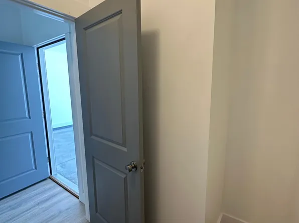 208 Essex Dr, Clinton, SC 29325