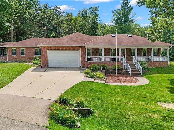 2nd image of 4703 N Waltshire Ln
