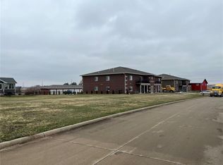 700 N Perkins St, Lone Tree, IA 52755