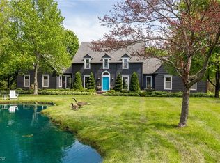 675 Wheatfield Dr, Aurora, OH 44202