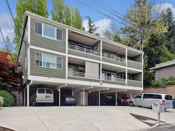 730 1st St S Unit 1, Kirkland, WA 98033