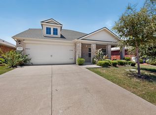 2329 Julia Ln, Forney, TX 75126