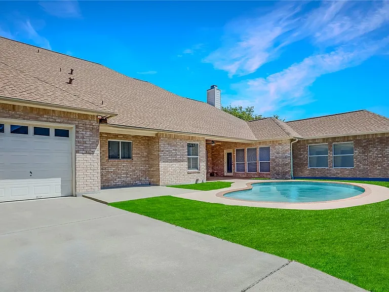 5917 Harvest Hill Rd — Photo 36