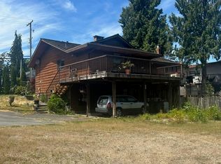 9860 160th St, Surrey, BC V4N 2J4