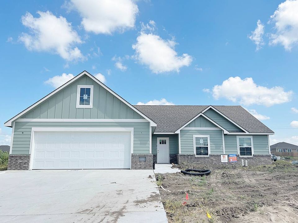 1st image of 9863 Weeping Willow Dr