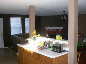 1st image of 1427 Honey Bee Ln