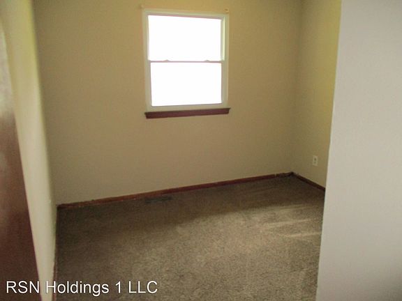 5th image of 4675 E 177th St
