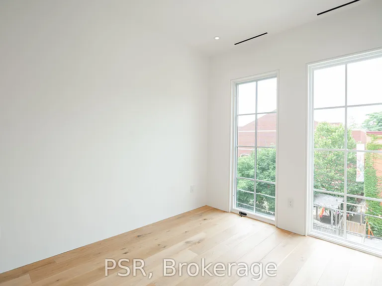 381 Madison Ave — Photo 12