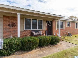 336 Chesapeake Dr, Scottsboro, AL 35769