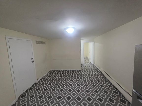 2nd image of 1424 35th St