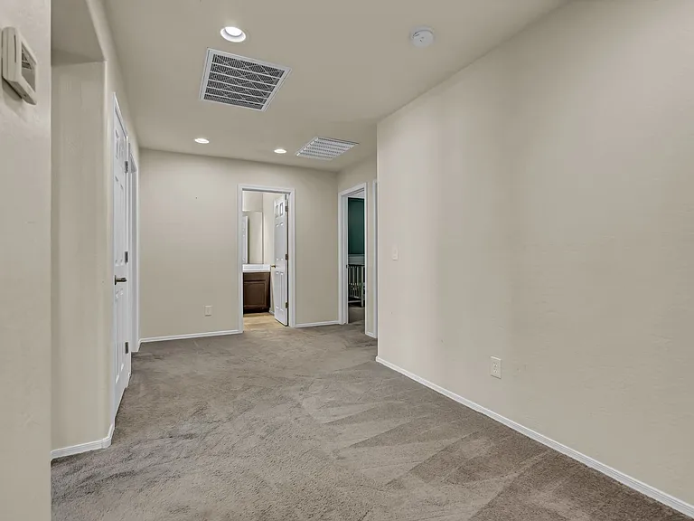5662 E Butte St — Photo 14