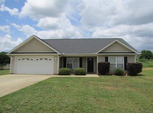 103 Zippo Pine Dr, Williamston, SC 29697