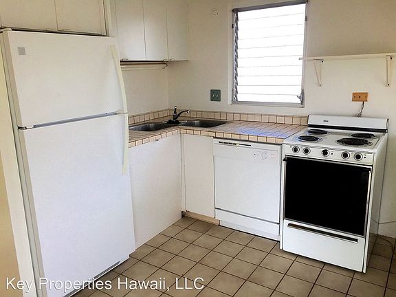 4th image of 320 Ohua Ave APT 902