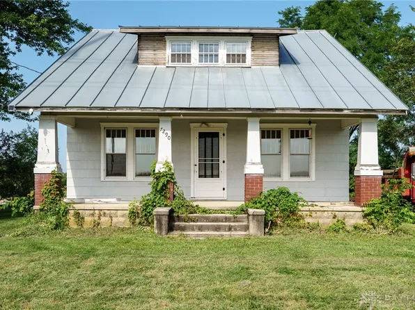 7290 Peters Rd, Tipp City, OH 45371