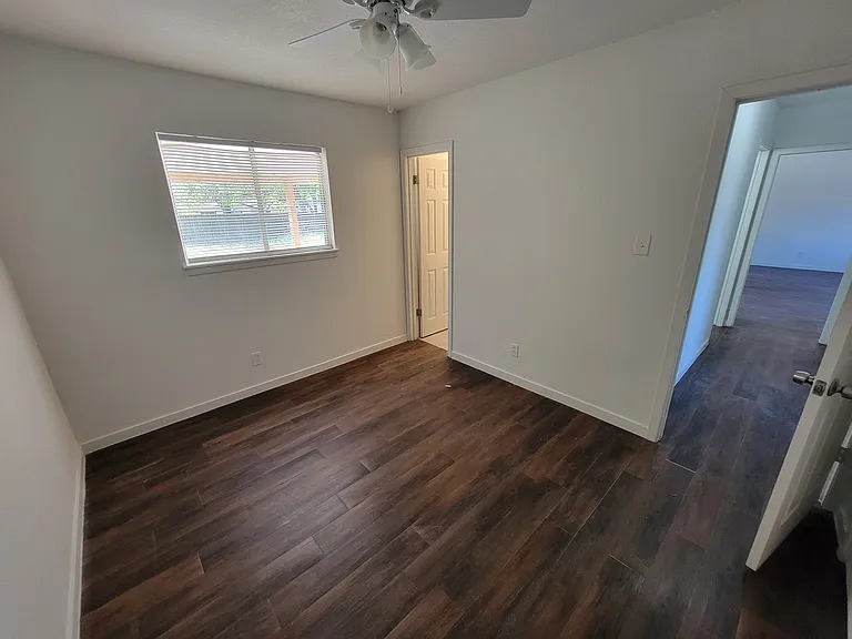 1509 Wheless Ln — Photo 11