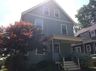 10 Chester Pl, West Roxbury, MA 02132