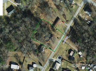 1831 22nd St NE, Hickory, NC 28601