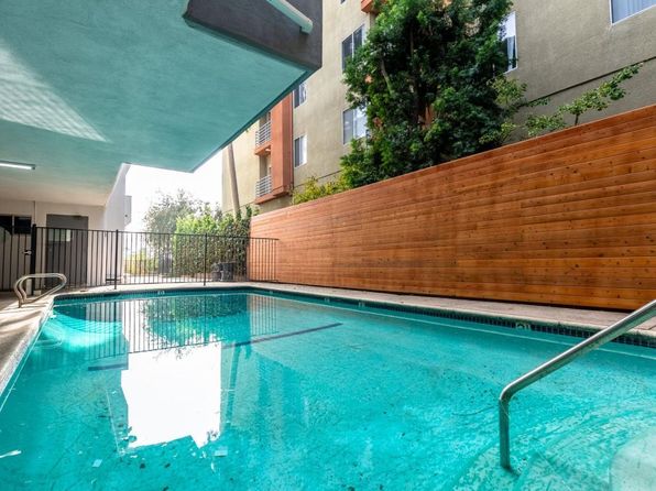 1635 N Martel Ave APT 419