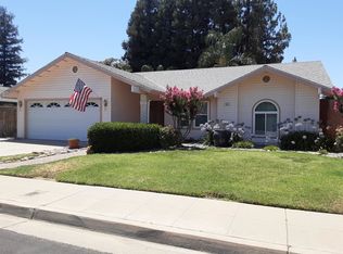 244 Jasmine Ave, Clovis, CA 93611