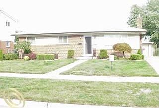 1st image of 31316 Louise Dr