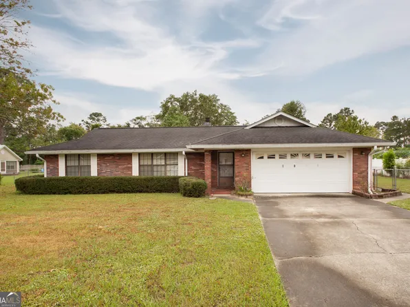 2099 Ridge Rd, Waycross, GA 31501