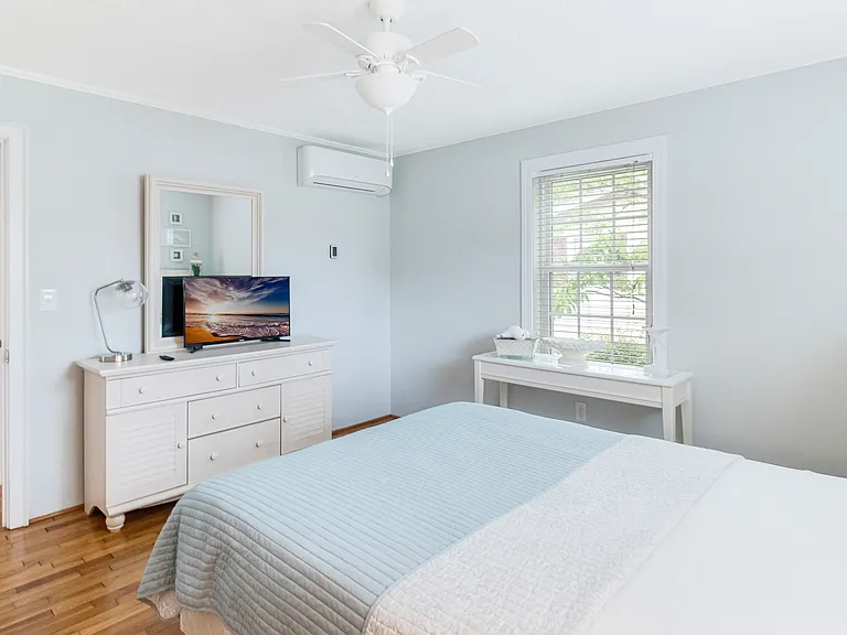 403 Keziah St — Photo 24
