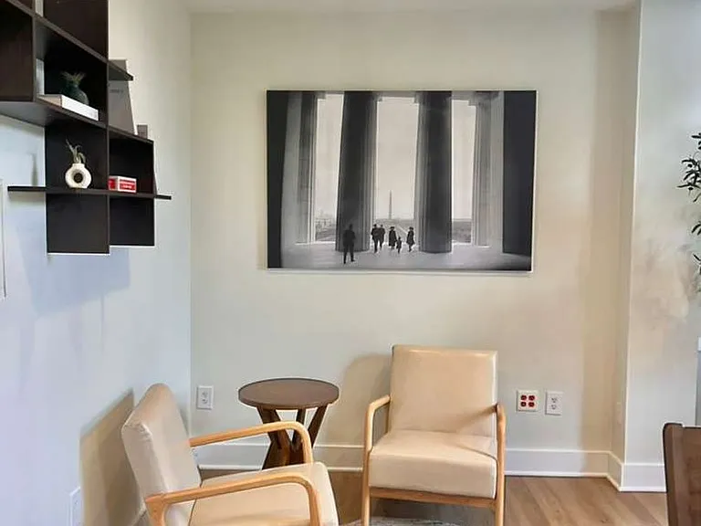 Park East Apartments — Photo 26