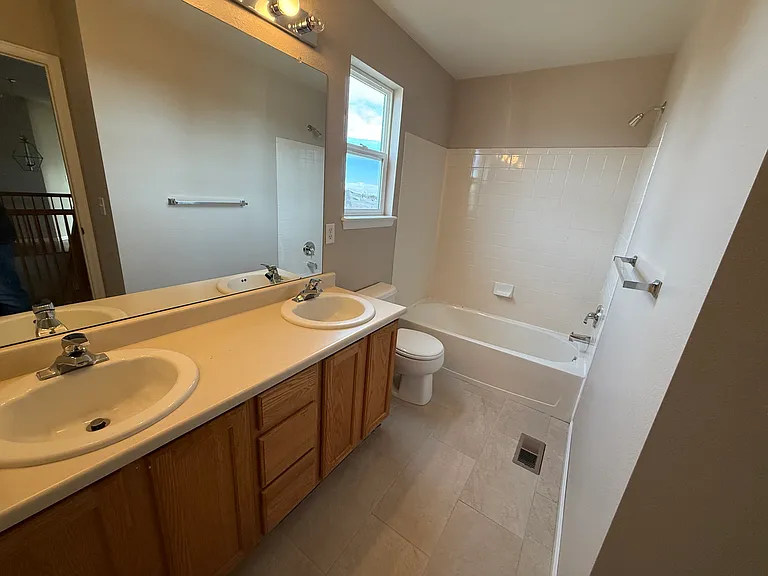 8132 Spikegrass Ct — Photo 11